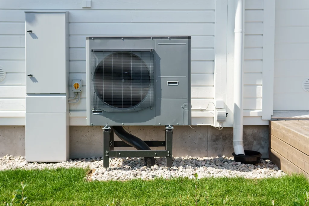 Heat Pump Iron Station: Warning Signs & When to Call a Pro